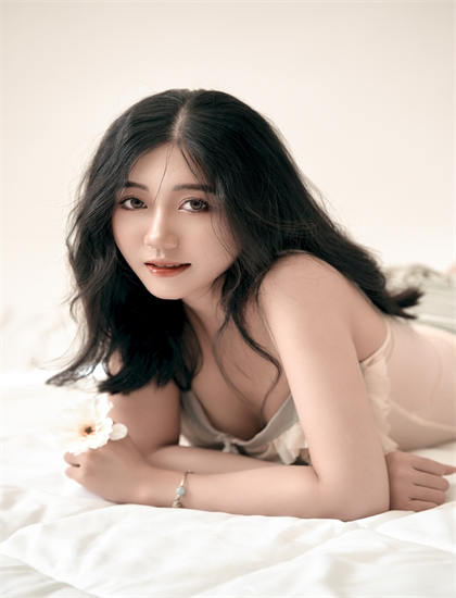 《继父助理》影视作品全面解析：剧情深度剖析与艺术价值探讨，卫视热播