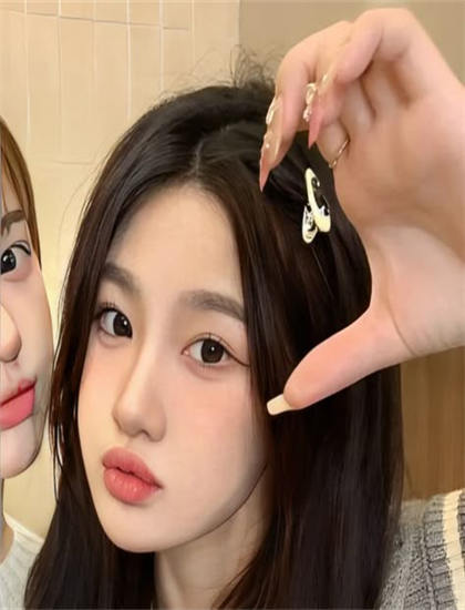 网络独播：布衣天子：专业人士推荐与评分解读